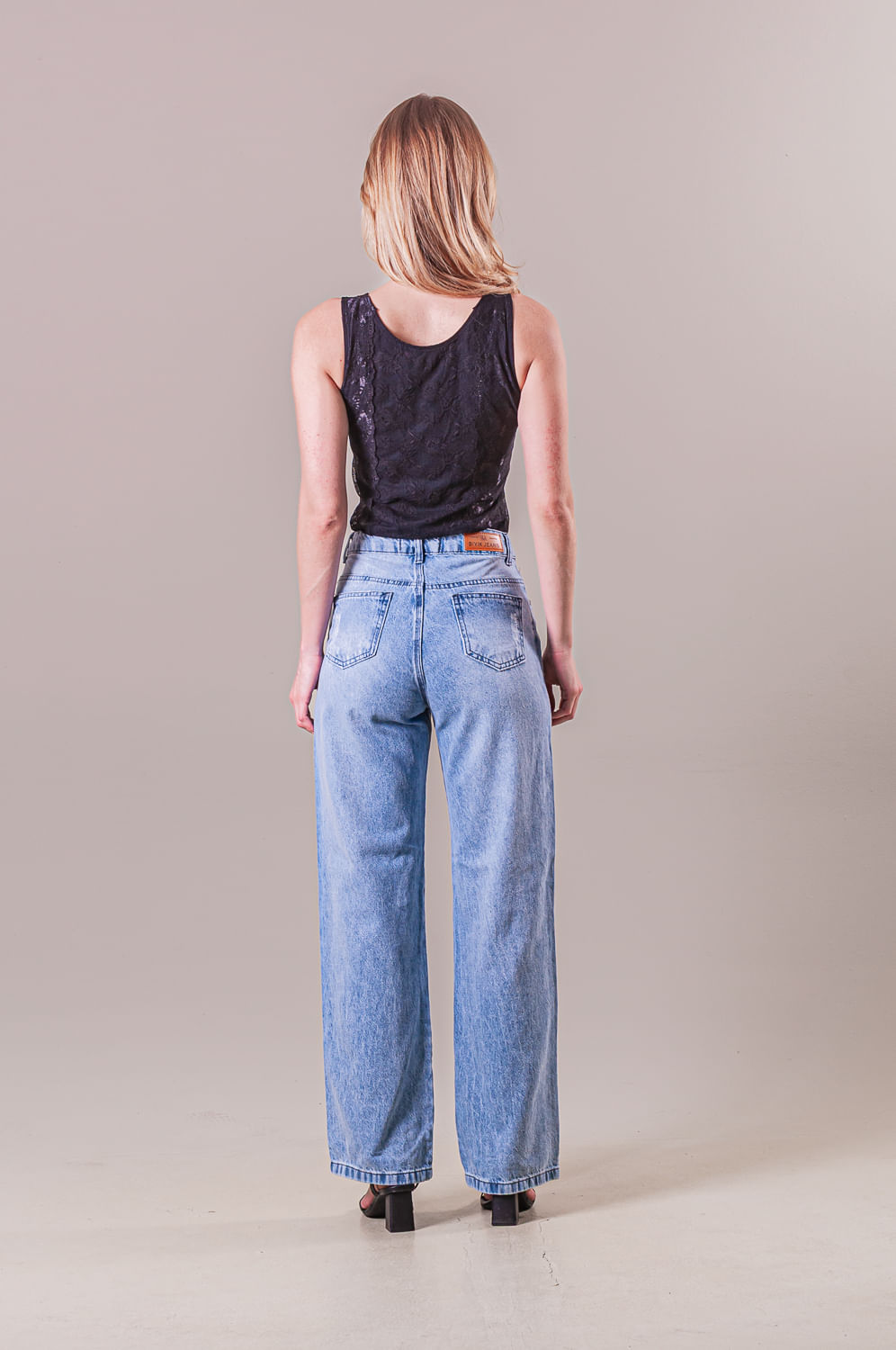 Bivik - 271025 - 211313 - 127